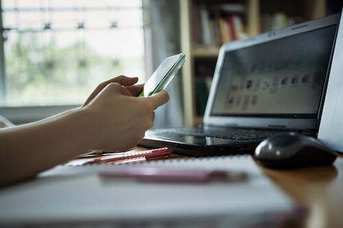 How to Succeed at Being Indistractable